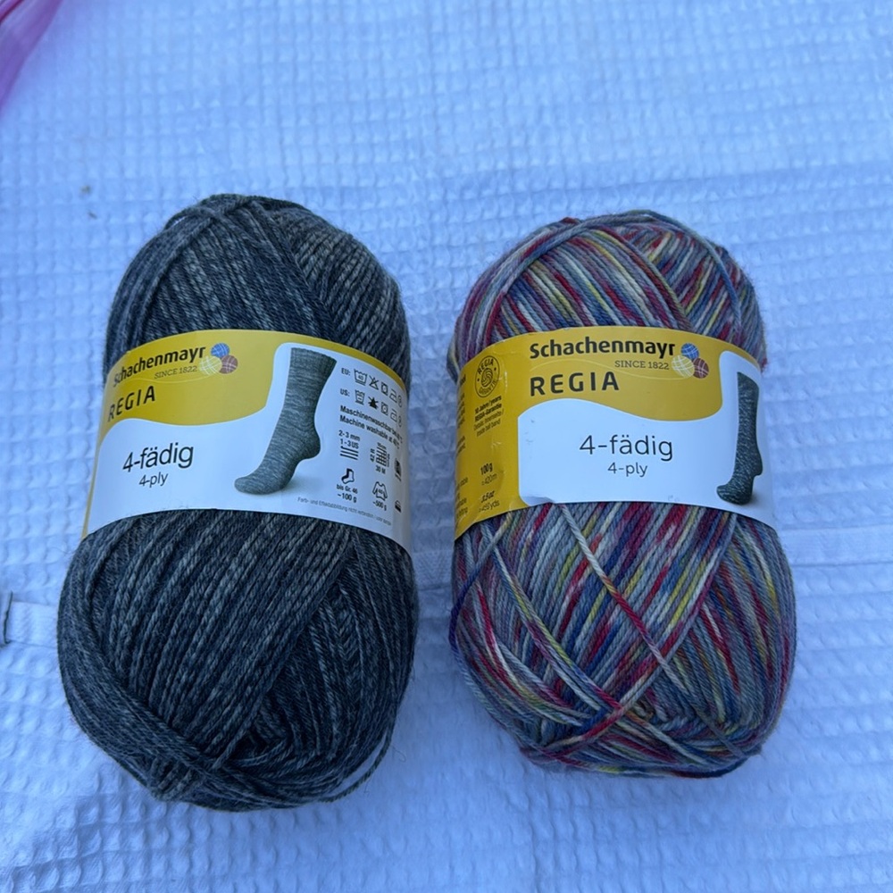 Regia fadig sock yarn bundle 2 skeins